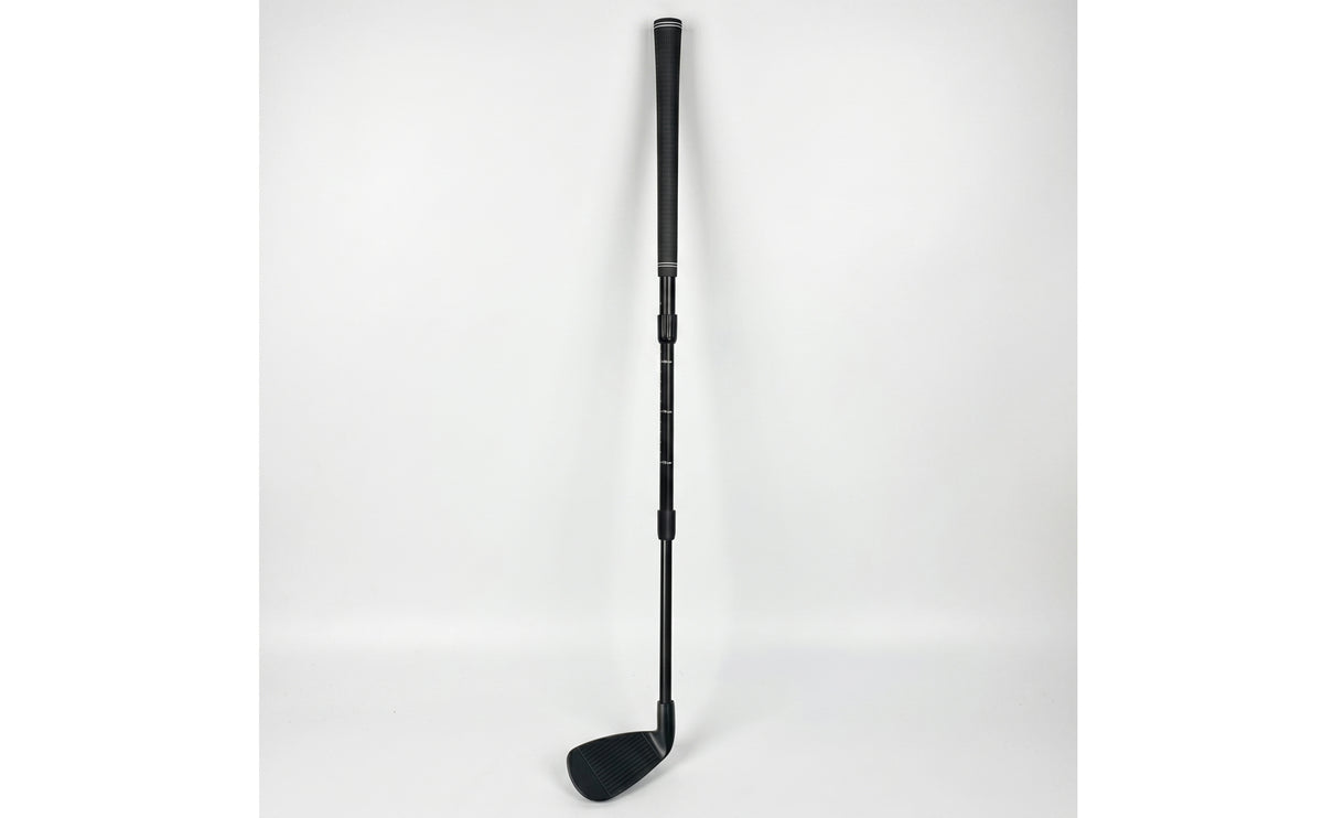 Portable Golf Club with Adjustable Length Compact Telescopic Golf Club Lightweight Sports Equipment Versatile for Beginners, Kids, Home, Backyard, Office