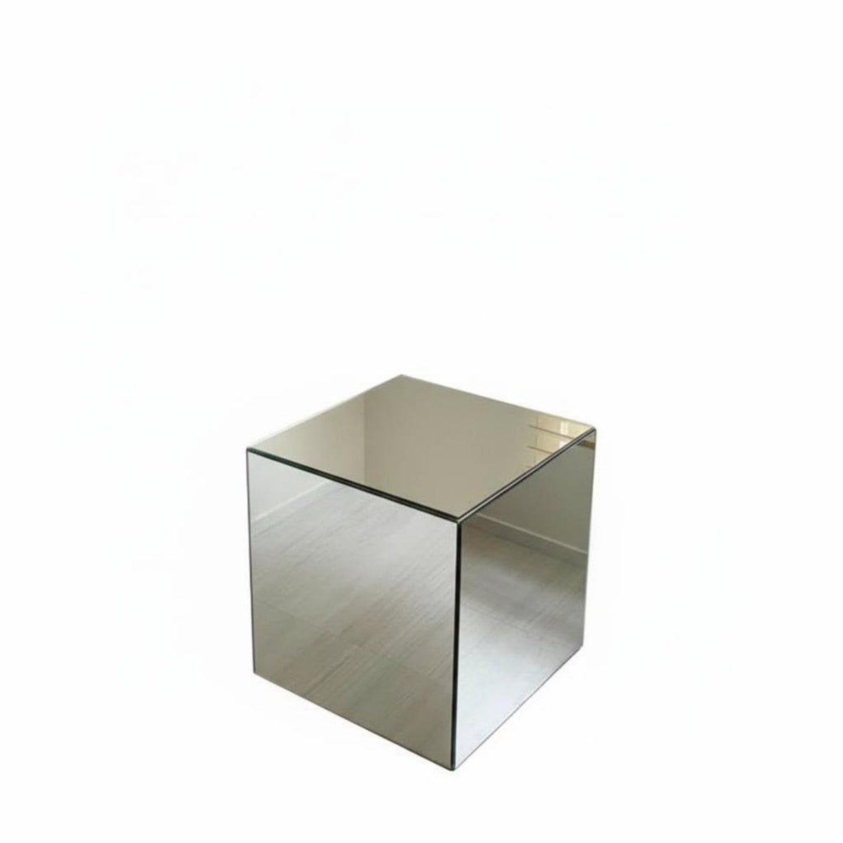 Mirrored Cube Table Geometric Design Mirrored Pedestal Luxurious Look for Adults
