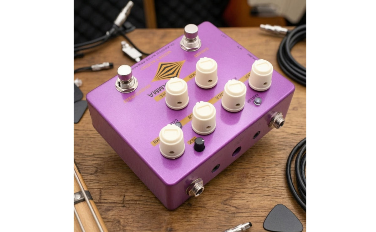 Analog Bass Preamp Pedal Compact Bass DI Pedal Professional Preamp with XLR Output Built-Information Practice