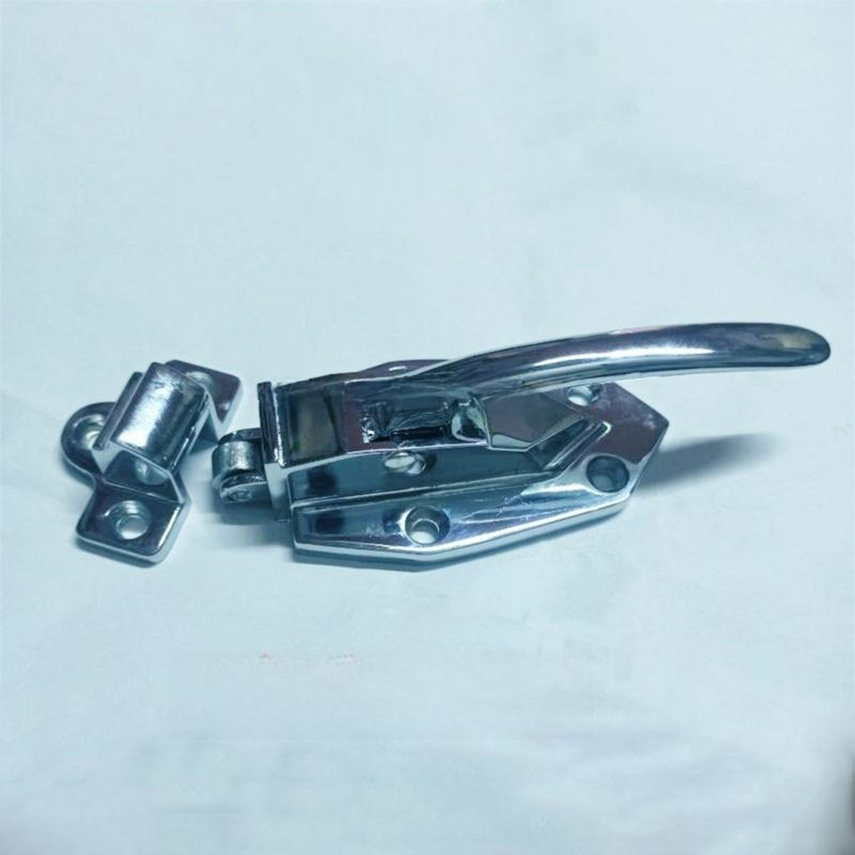 Universal Steamer Cabinet Handle Lock, Zinc Alloy Accessory