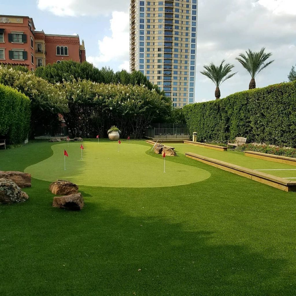 FunGreen Artificial Mini Golf Putting Green for Villas, Gardens, Balconies, and Indoor/Outdoor Landscaping