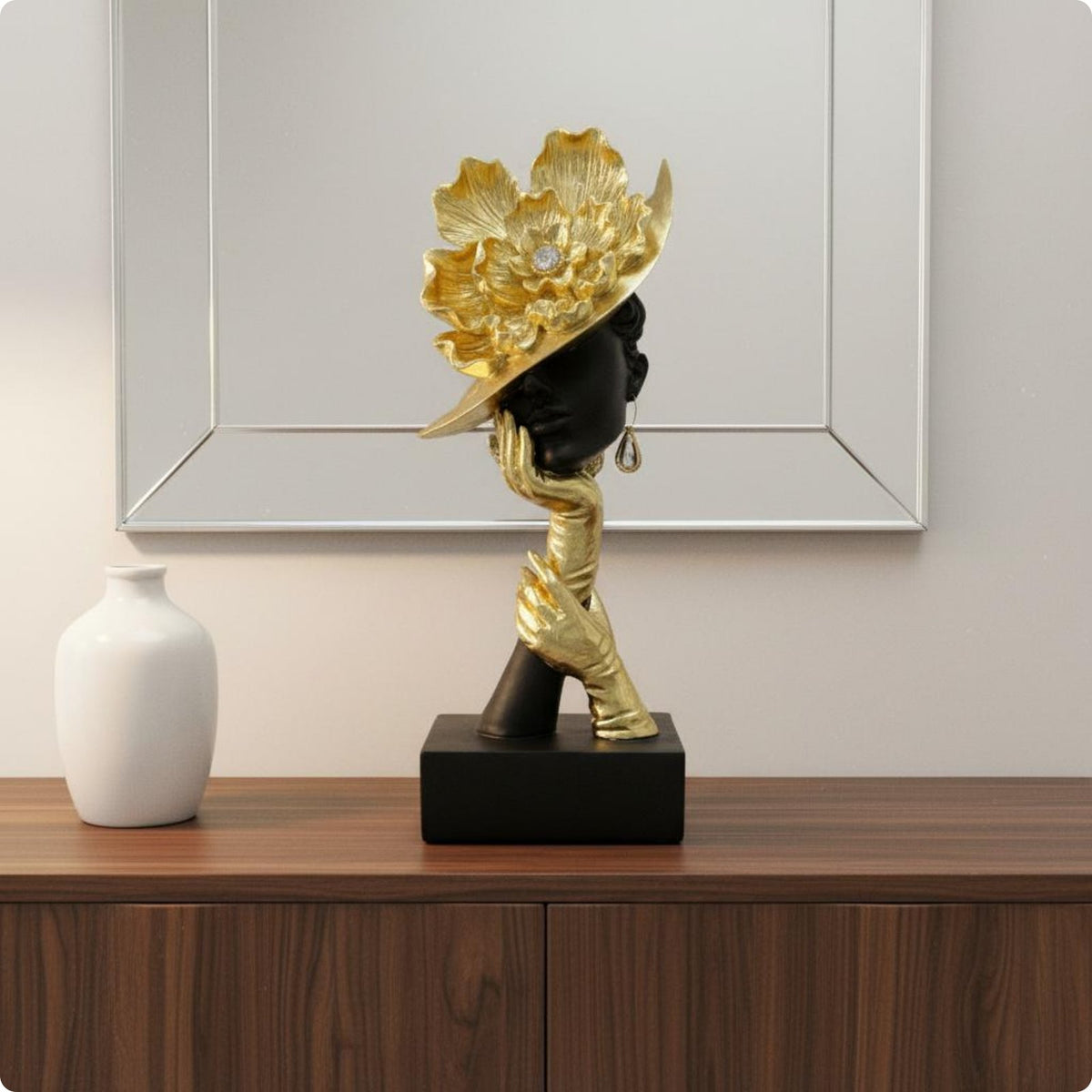 Face Sculpture Luxury Design Resin Statue Gold Finish for Hotel