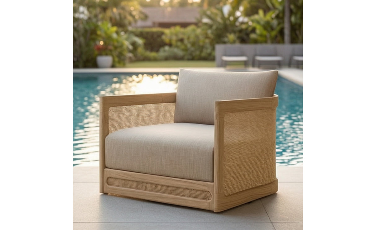 Natural Wood-Toned Wooden Armchair with Rattan Sides Woven Outdoor Sofa Chair Thick Lounge Sofa with Cushions Comfortable for Courtyard