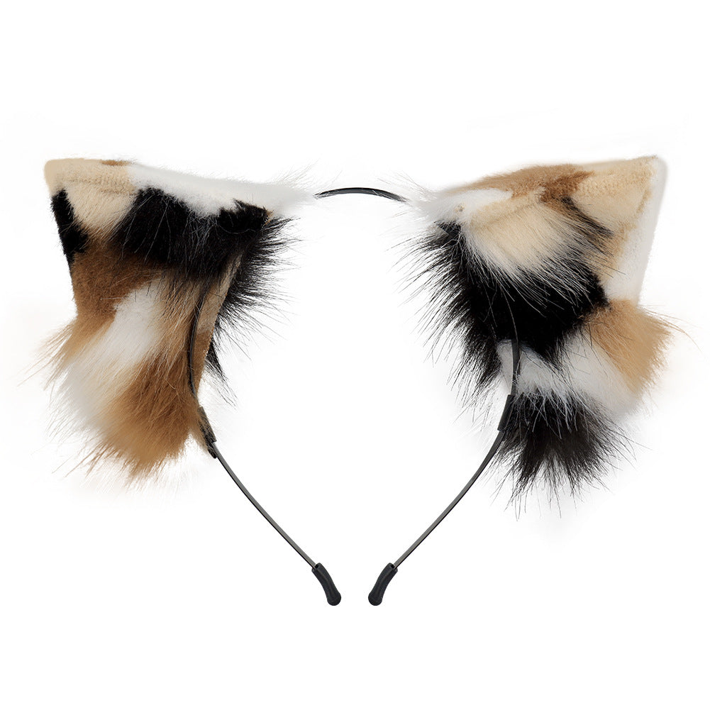 Black Camel / Ears