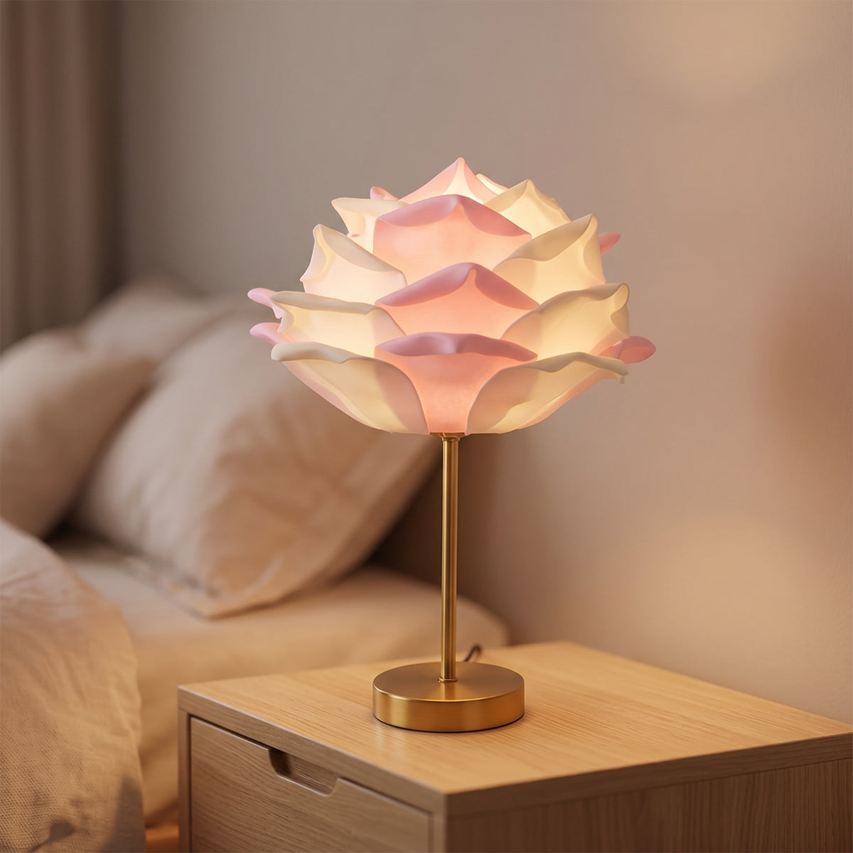 Decorative Lamp with Flower Shade Ambient Petal Table Lamp Soft Light Romantic for Bedroom, Dorm Room, Reading Corner
