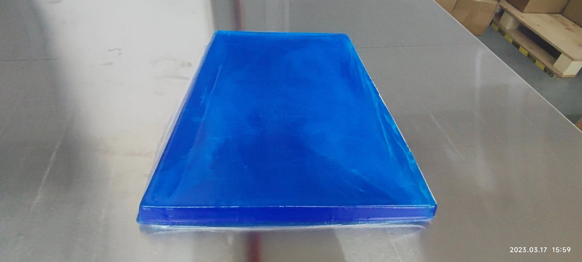 Blue / 28x23-18x1-5cm