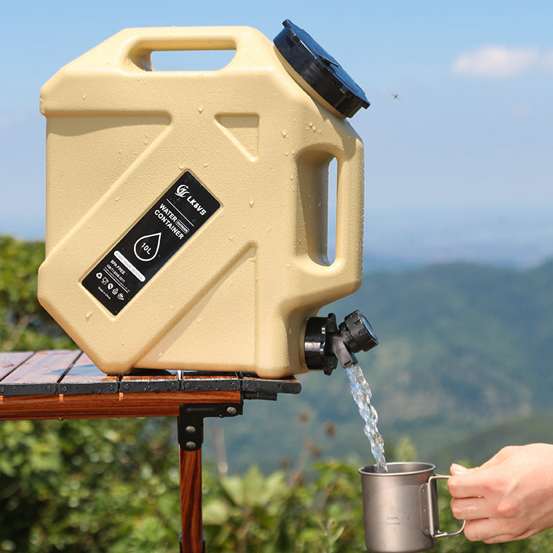 10L PE Outdoor Water Bucket with Faucet for Camping and Travel