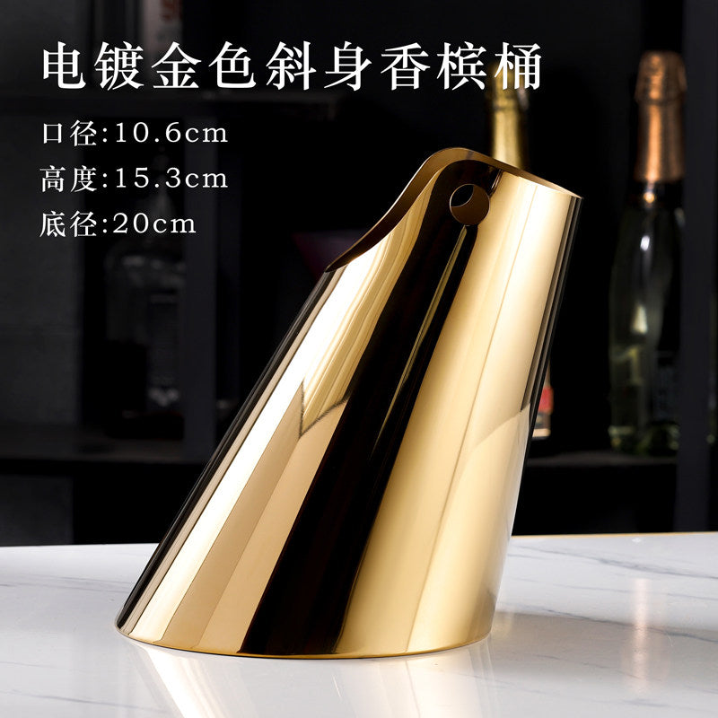Gold / Slant