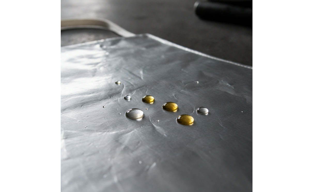 Aluminum Foil Apron Fire Guards Heat Resistant Apron Easy to Clean for Welders, Blacksmiths, Metal Casting, Cooking, Workshops