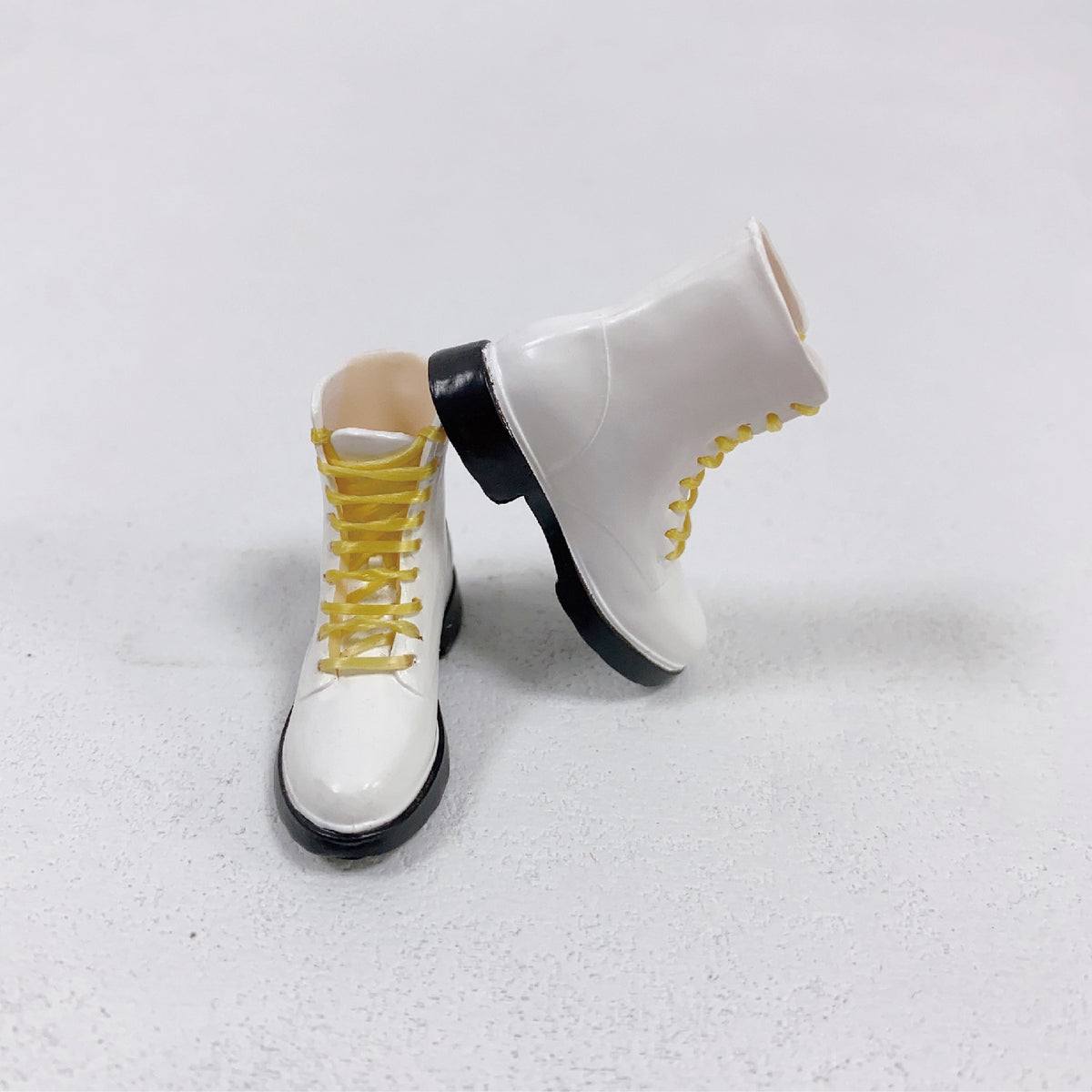 White / Boots