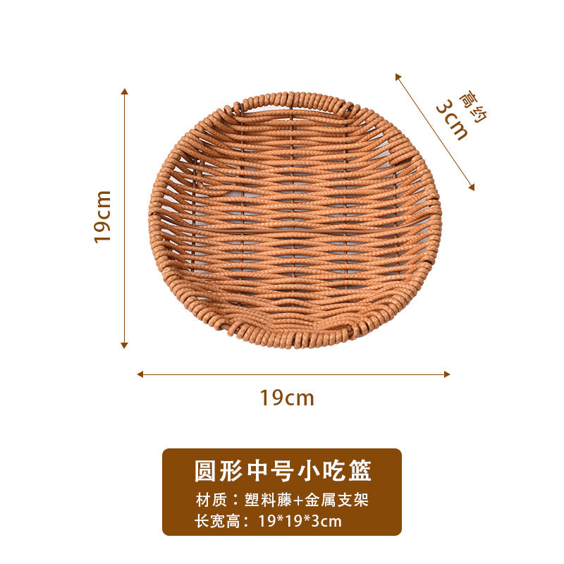 M / Round