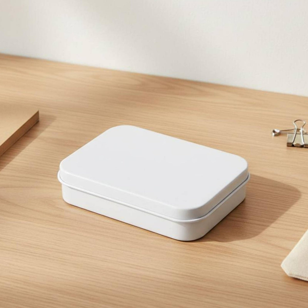 Small White Tin Box Multipurpose Hinged Lid Metal Container Minimalist Design Miniature Metal Box for Travel, Desk Organization, Pocket