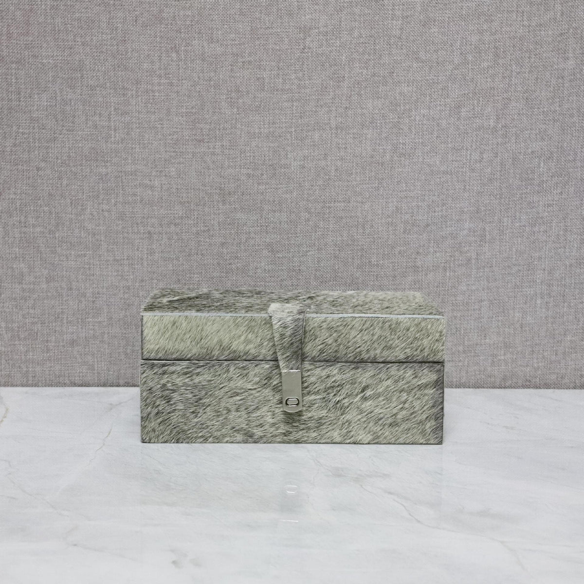 Gray / Small