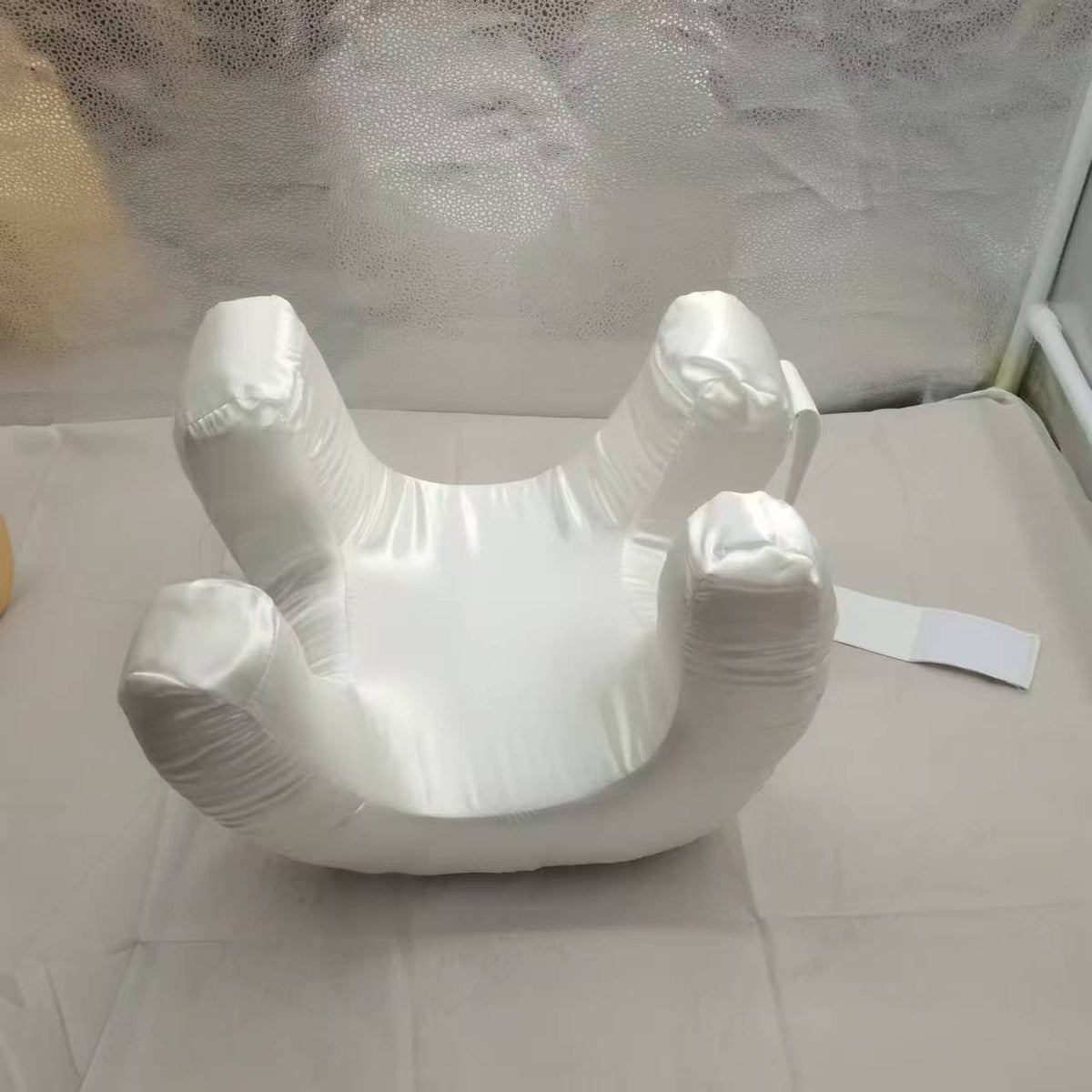 White / Memory Foam
