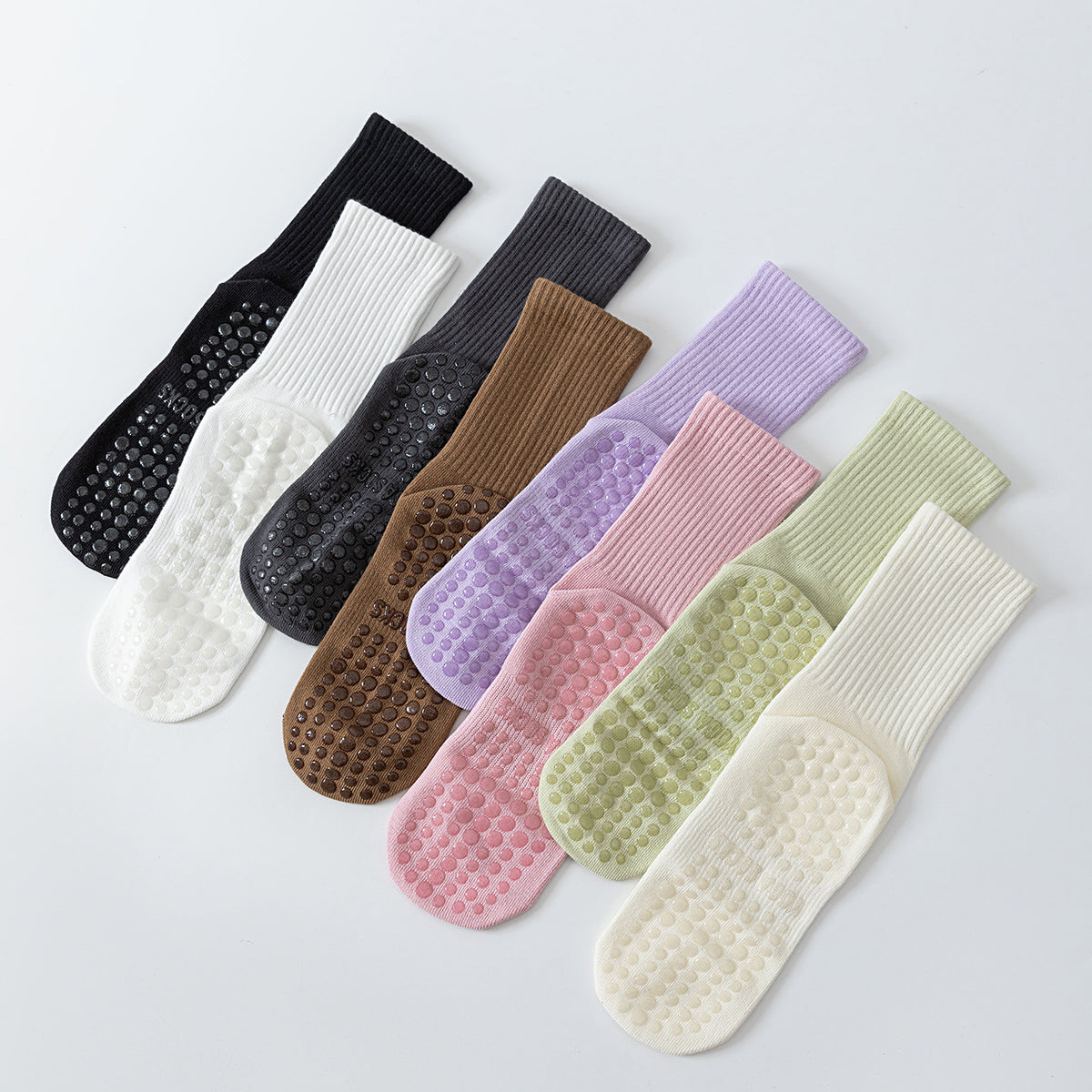 Women's Non-Slip Yoga Pilates Socks Mid-Calf Breathable Athletic Socks