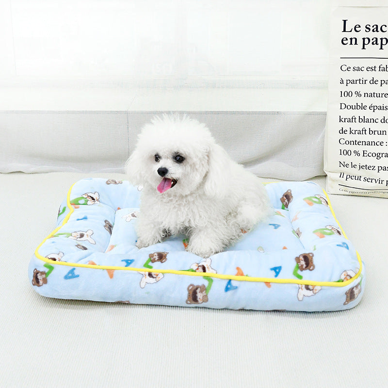 Flannel Pet Sleeping Mat for Cats and Small Animals, Thickened Deep Sleep Cushion, All Seasons