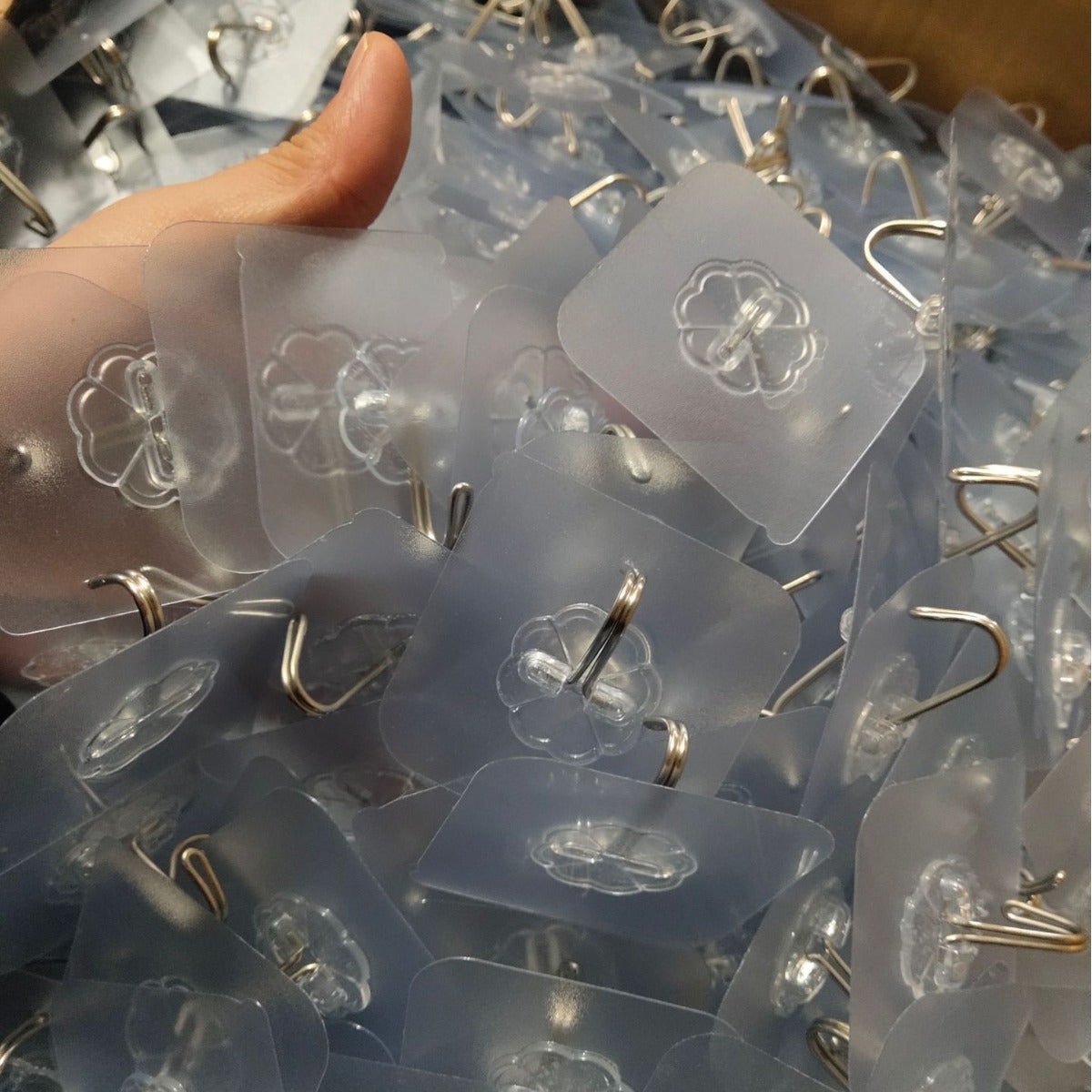 Transparent Self-Adhesive Hooks for Wall and Door, Heavy Duty No-Drill Acrylic Hangers