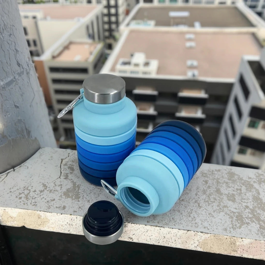 Collapsible Silicone Water Bottle for Sports & Outdoors, 700ml Portable Hydration