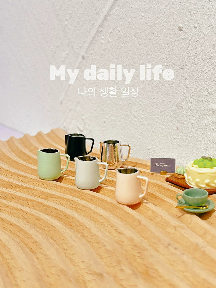 Miniature Coffee Pitcher Model for OB11 Dollhouse Accessories