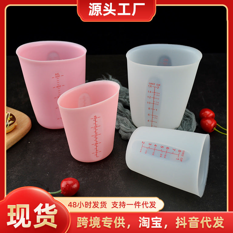 Baking Grade Silicone Measuring Cup with Scale, Soft Milk Cup for Liquid Batter
