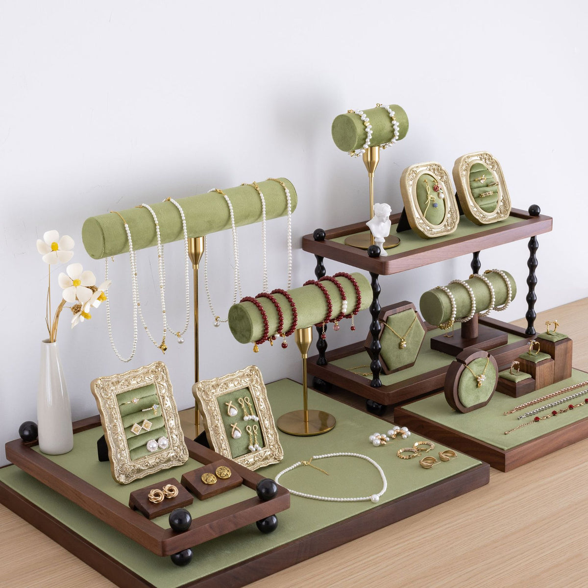 Walnut & Green Velvet Jewelry Display Stand Set for Necklaces, Bracelets, Rings