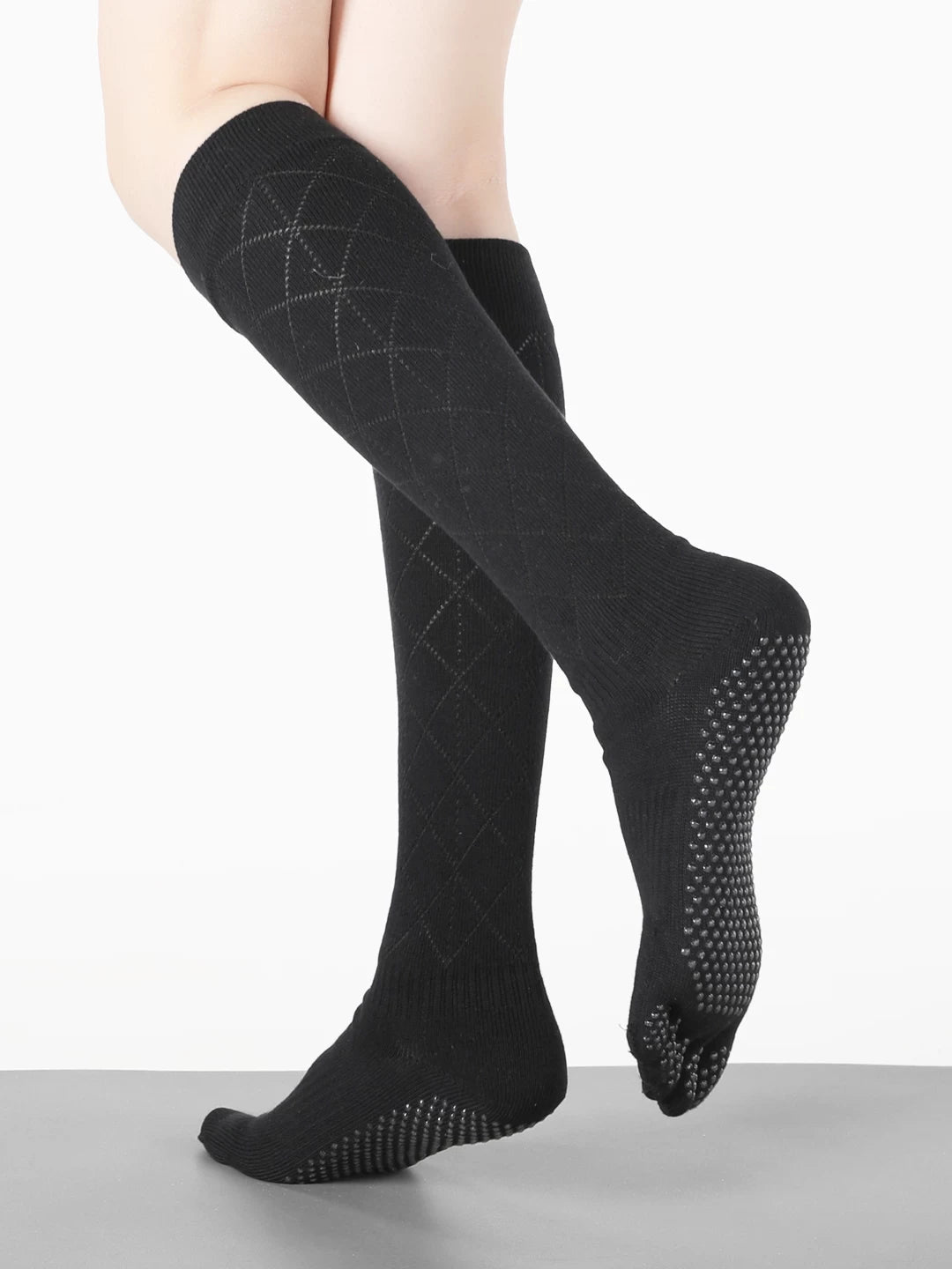Non-Slip Toeless Yoga Pilates Socks for Women, Knee-High Grip Socks for Barre Dance Fitness