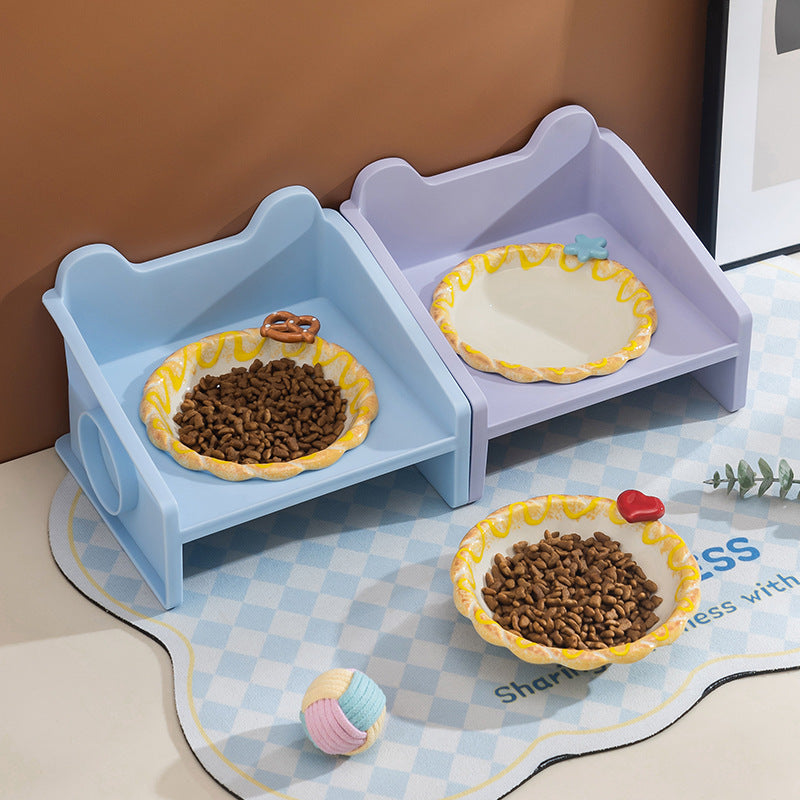 Elevated Ceramic Pet Bowl with Twist Edge Design for Cats and Small Dogs
