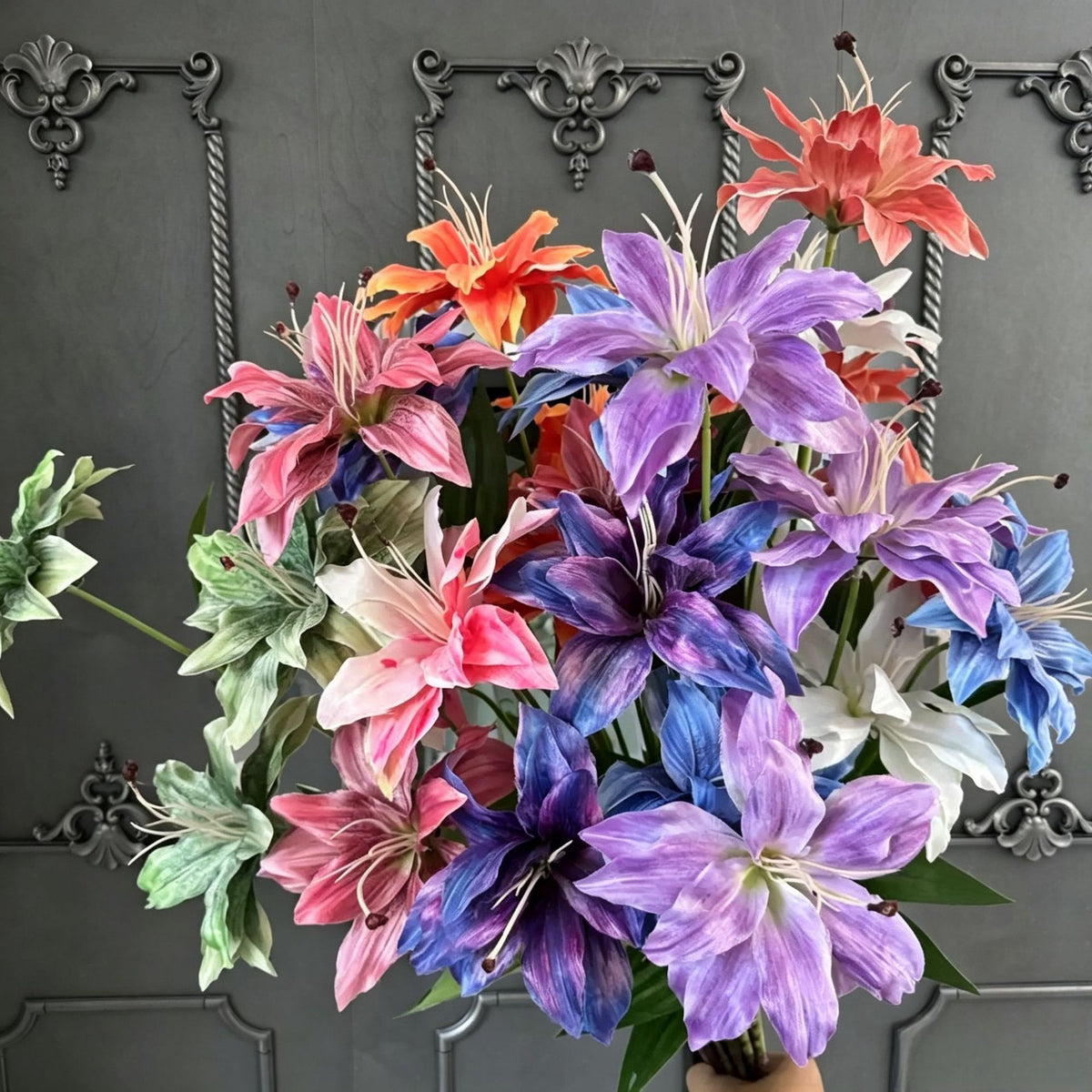 3-Head Vintage Oil Painting Lily Artificial Flowers for Wedding & Home Decor