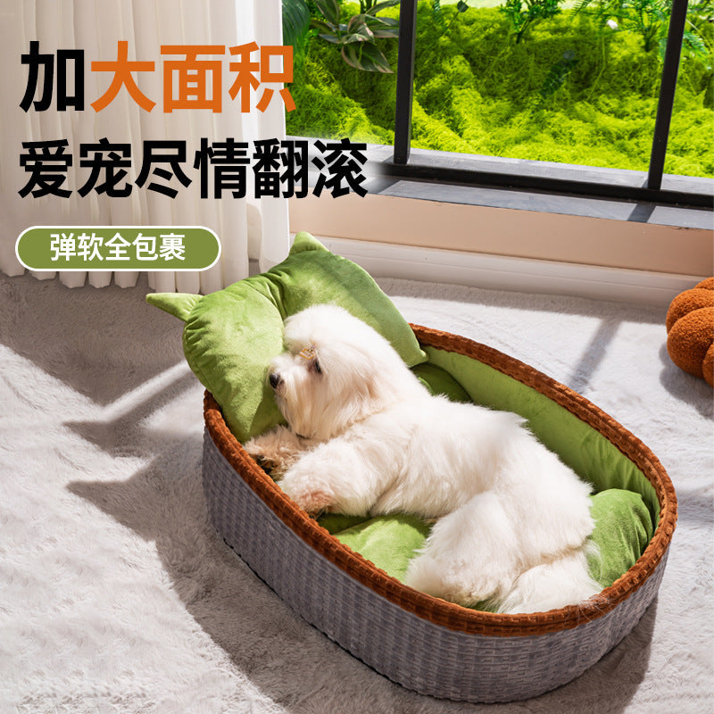 All-Season Large Cat Bed with Scratching Board, Woven Rattan Pet Nest, Removable and Washable for Cats and Kittens