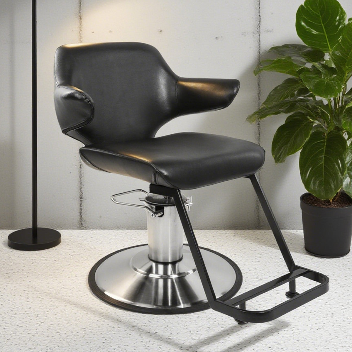 Luxury Hydraulic Reclining Barber Chair with Armrests for Salon and Spa