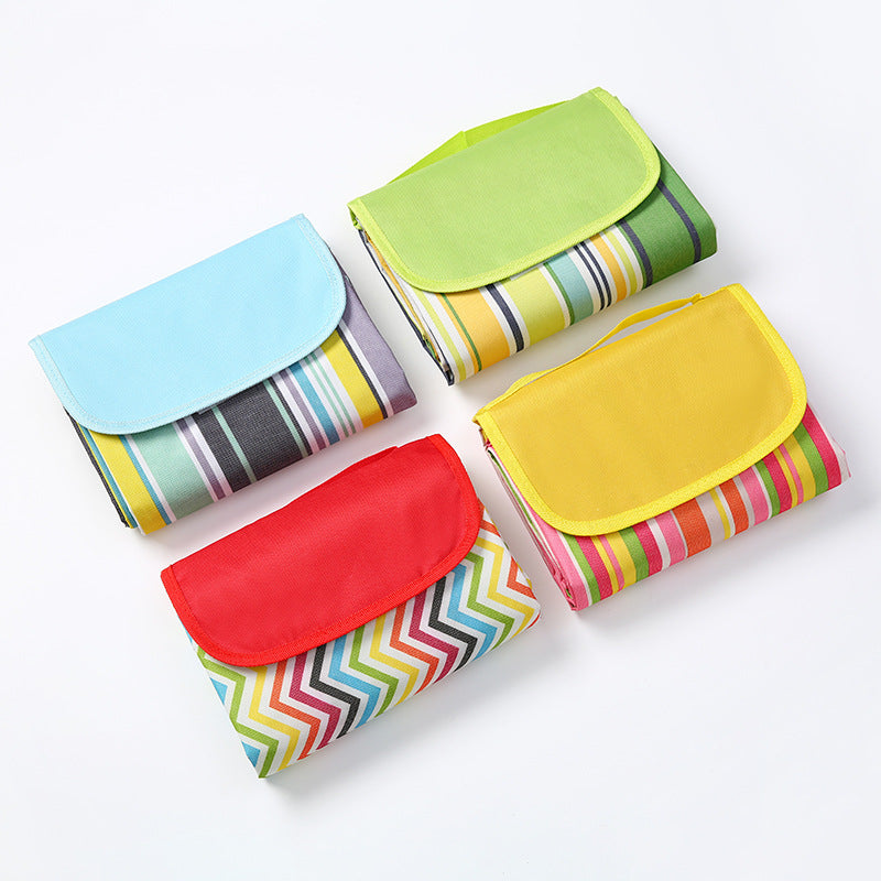 600D Oxford Cloth Waterproof Picnic Blanket with Hook and Loop Fastener for Outdoor Camping