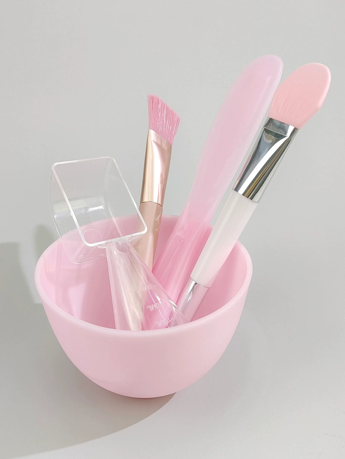 Pink Silicone Mask Bowl Set with Brush and Spatula for DIY Facial Masks