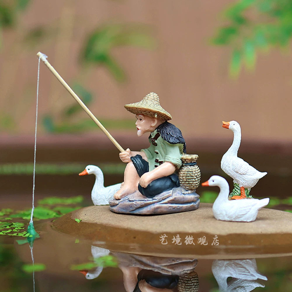 Chinese Style Fishing Old Man Figurine for Micro Landscape Aquarium Decor