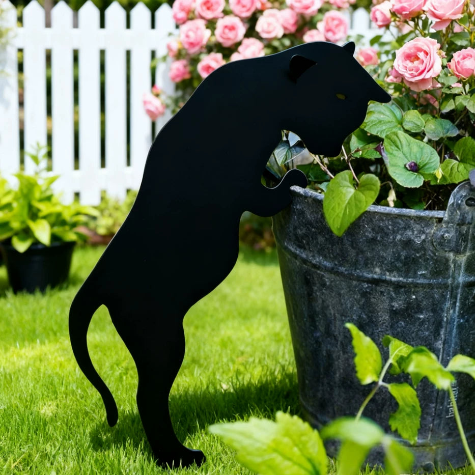 Distressed Metal Cat Silhouette Garden Stake Decor