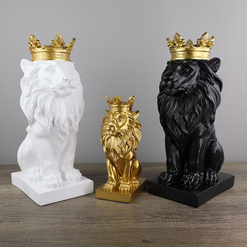 European Crown Lion Ornament Resin Craft