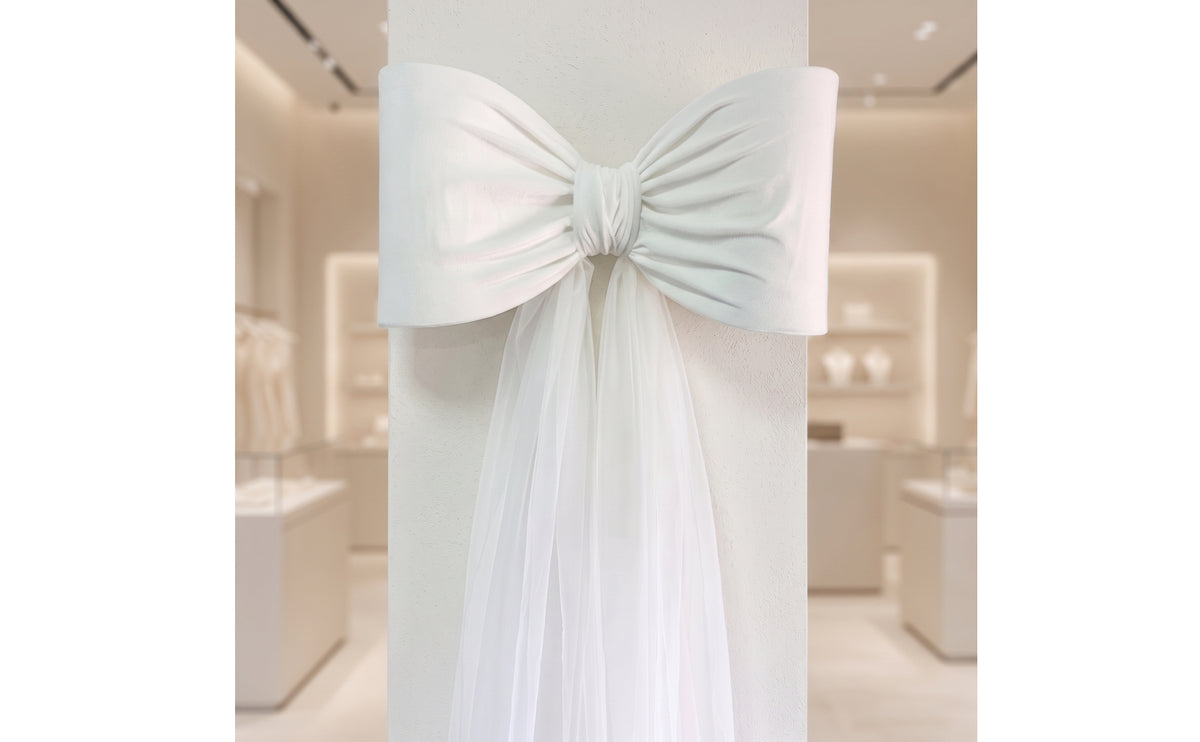 Mesh Bow with Drape White Tulle Bow Translucent for Brides, Wedding Planners, Window Display, Photography Backdrop