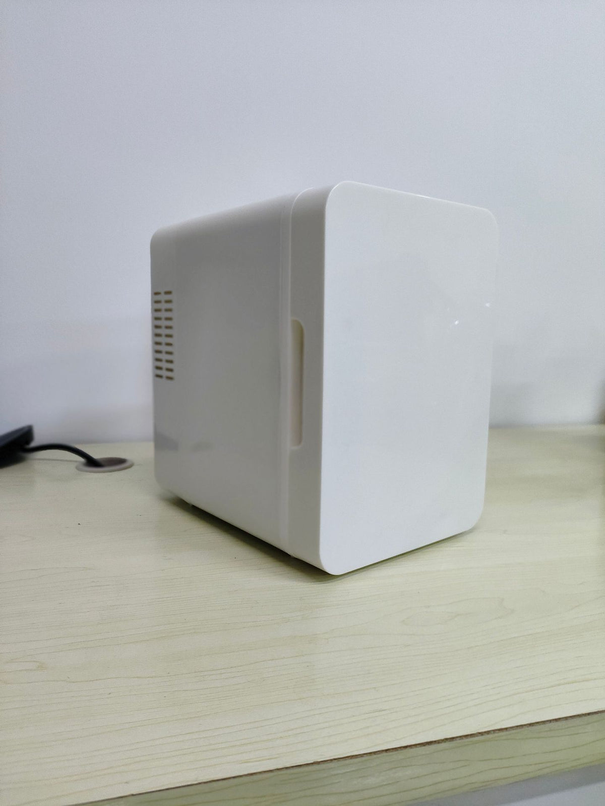 White / Normal Eu 220V