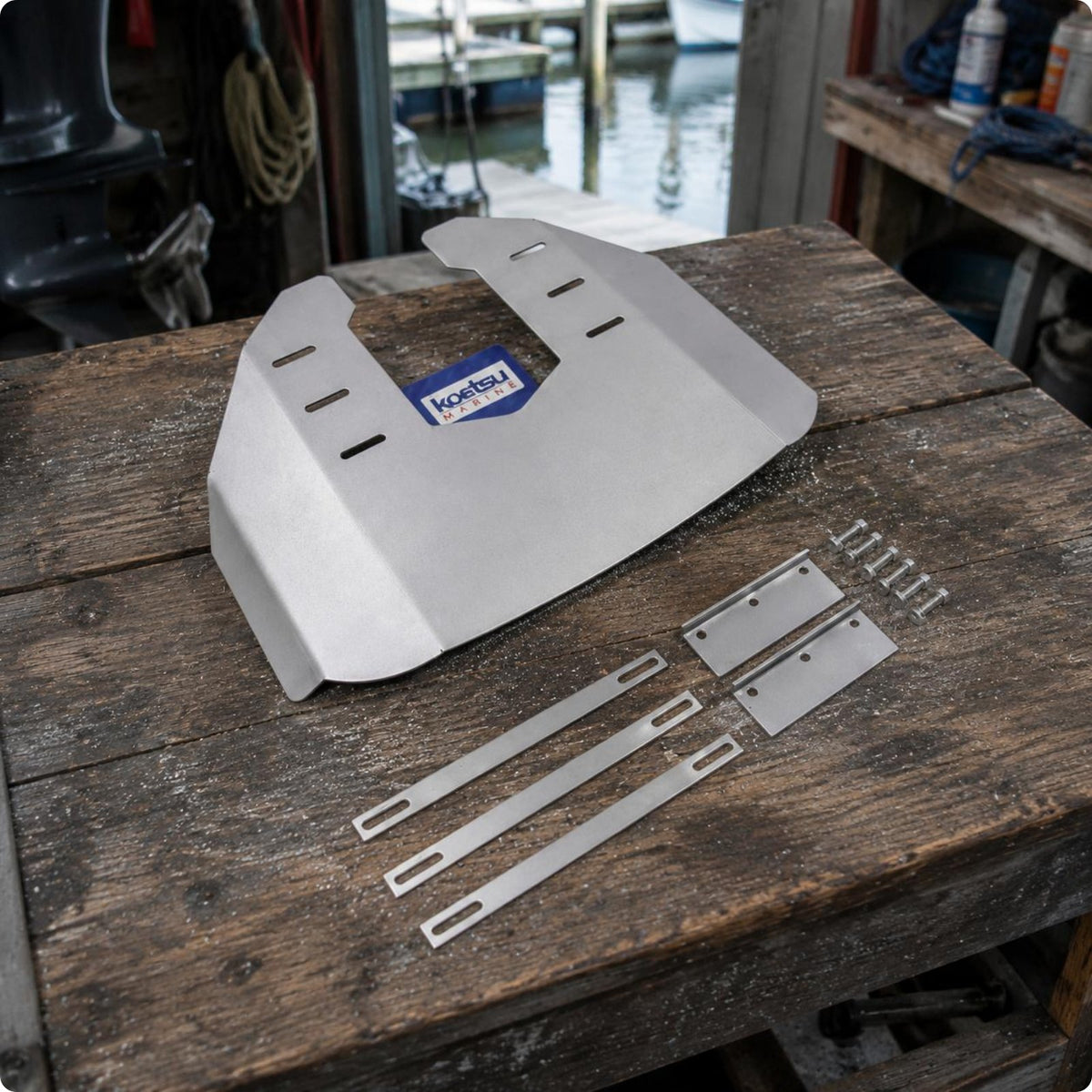 Outboard Engine Hydrofoil Improves Planing Anti-Bow Elevation Plate Reduce