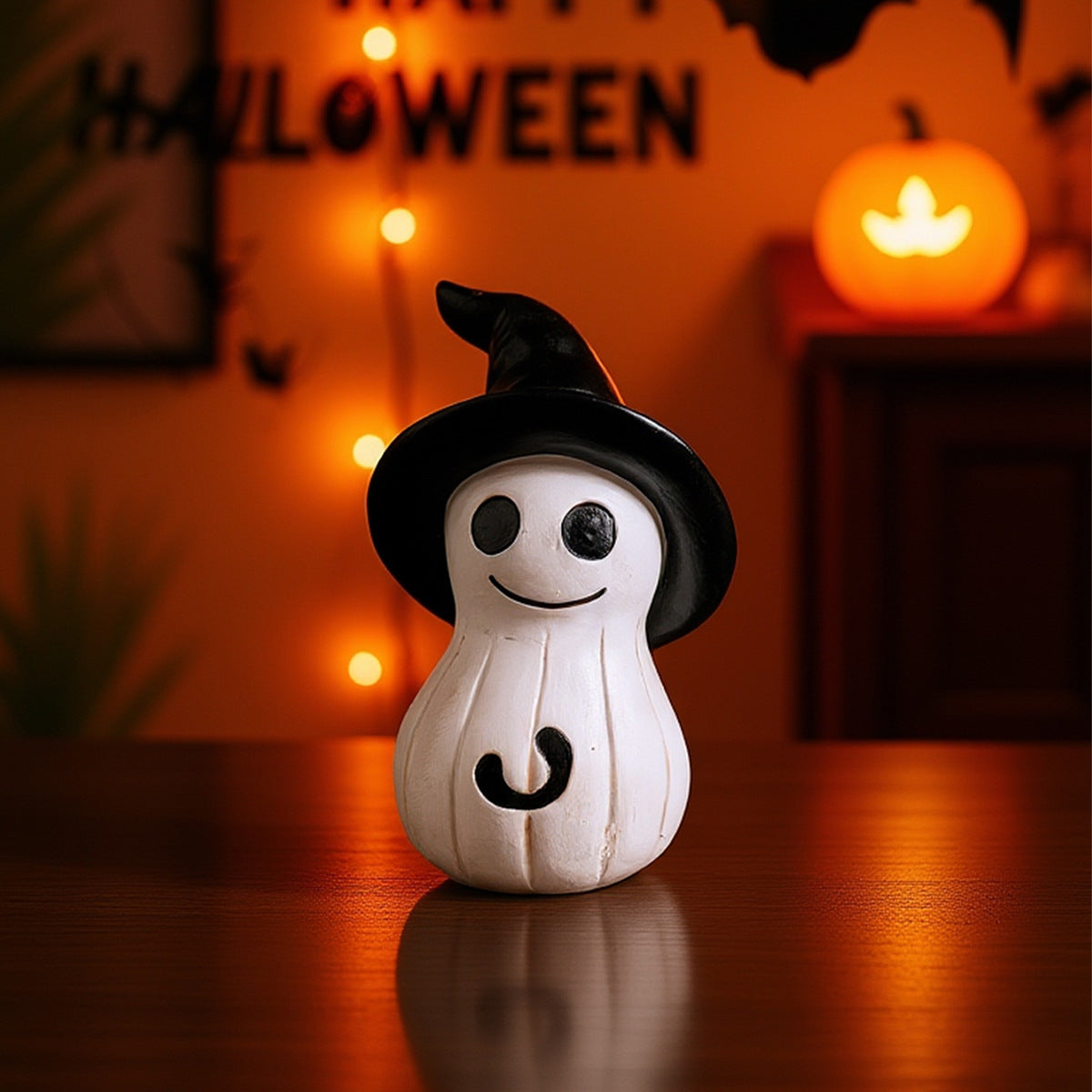 Halloween Decorative Resin Figurine Cute Smiling Ghost Wizard Craft