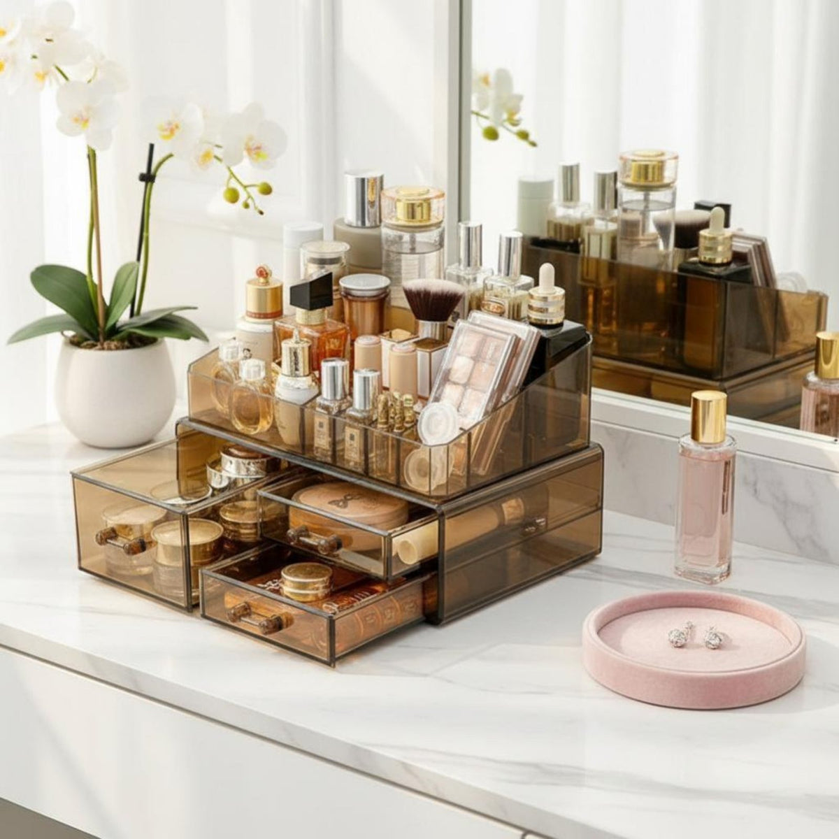 Tiered cosmetic Case with Drawers Clear View Design Multi-Tier Makeup Trolley