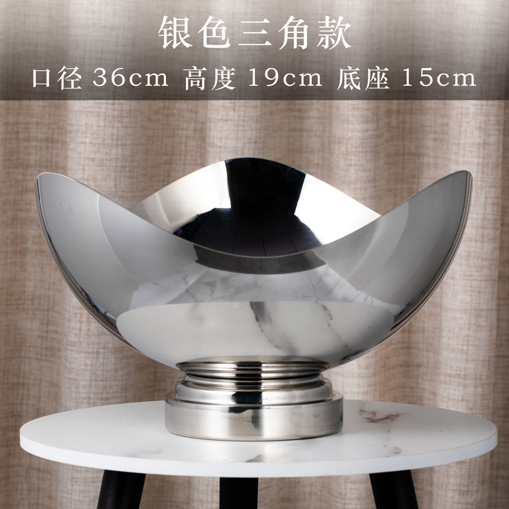 Silver / Triangle