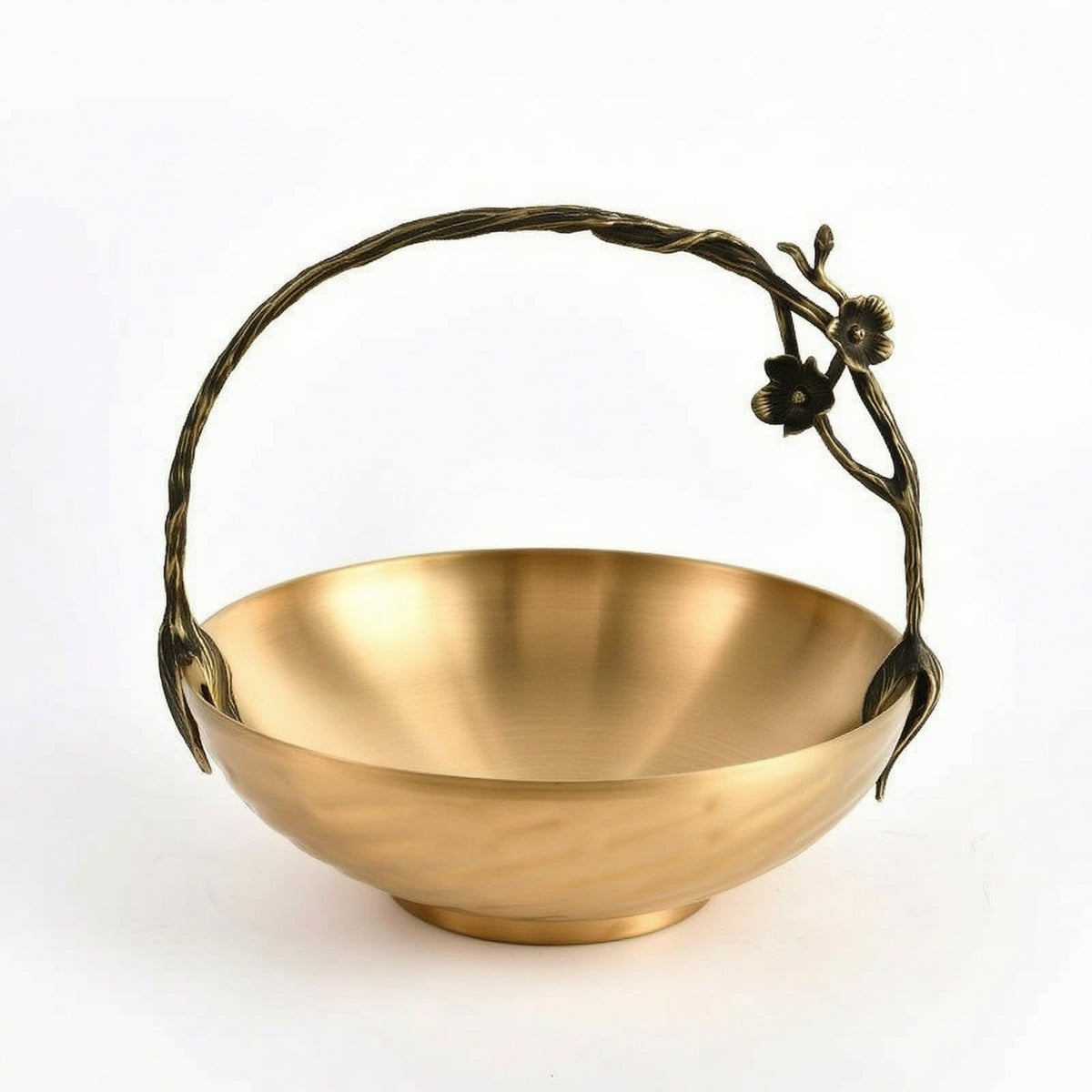 Metal Fruit Bowl with Handle Open Design Decorative Centerpiece Bowl Stylish Fruit Basket with Handle for Dining Table