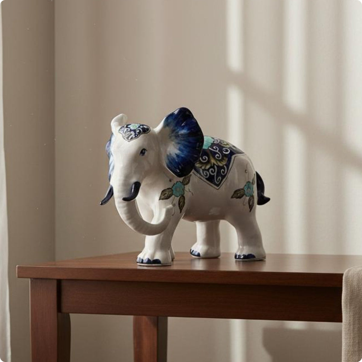 2 Pieces Blue and White Elephant Ornament Chinese Design for Shelf, Desk