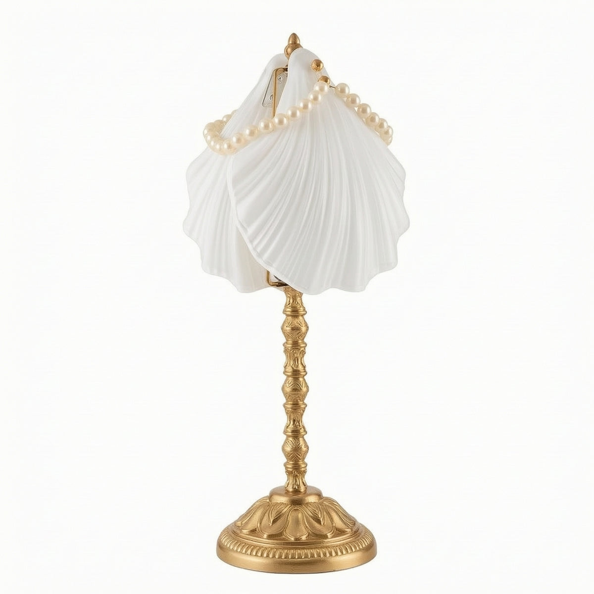 Ocean-Inspired Shell Lamp Vintage Lamp with Pearl Trim Pleated Pearl Light White for Bedroom, Reading Corner