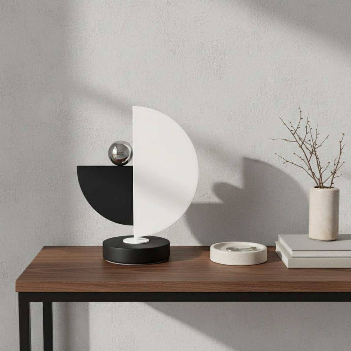 Black and White Decor Statue Luxury Geometric Sculpture Lustrous Accents Modern Abstract Ornament for Entryway