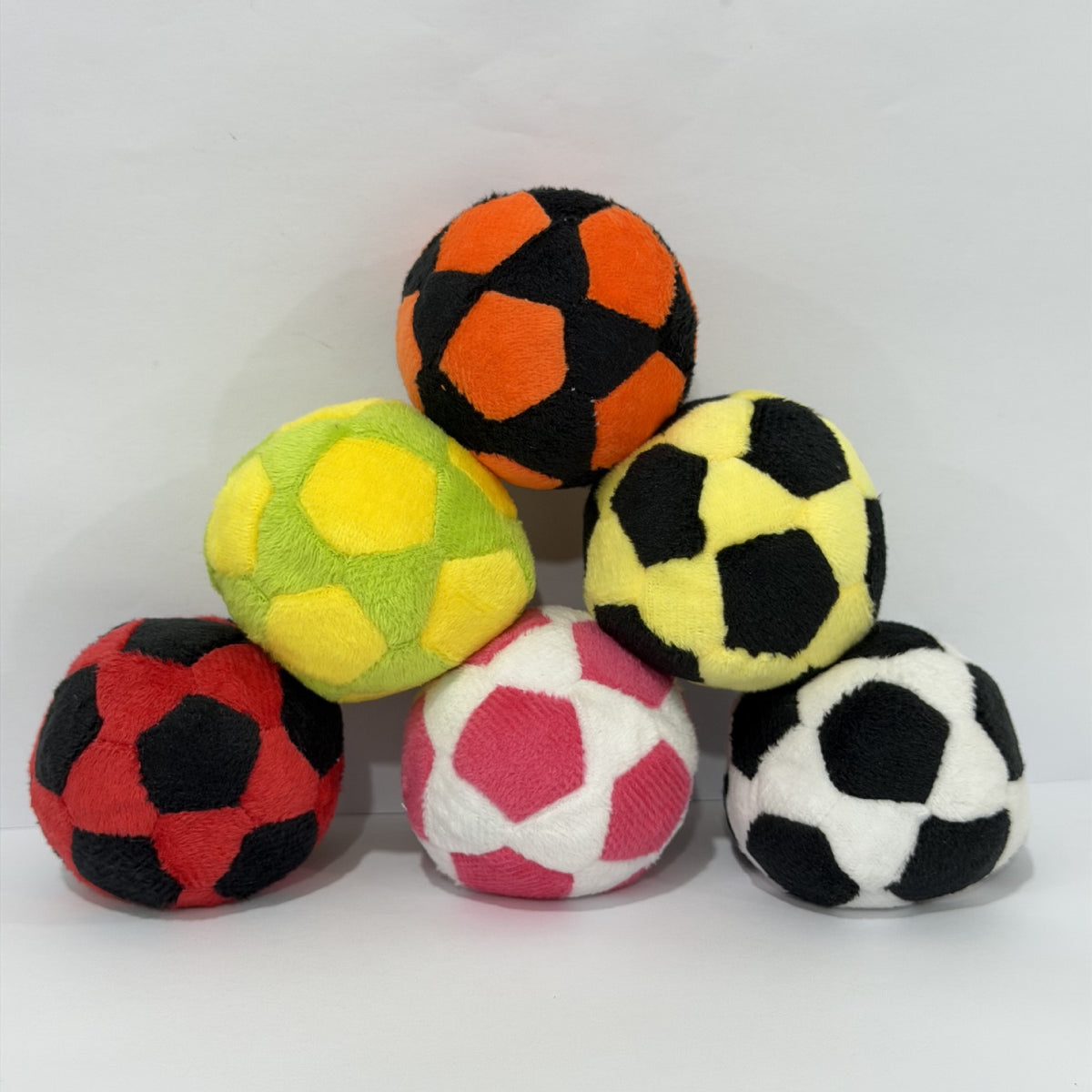 Creative Cute Cartoon Soccer Beanbag Game Entertainment Prop Party Outdoor Plush Toy Ball