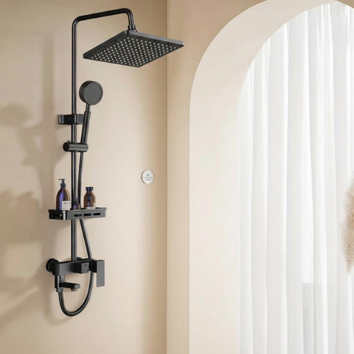 High-pressure rainfall showerhead.