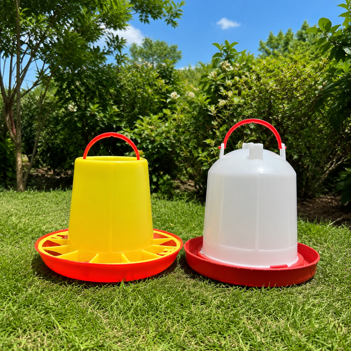 Poultry Feeder 5L, Set of 2, Round & Leak-Proof, 10cm High, for Chicken Coop and Ornamental Poultry