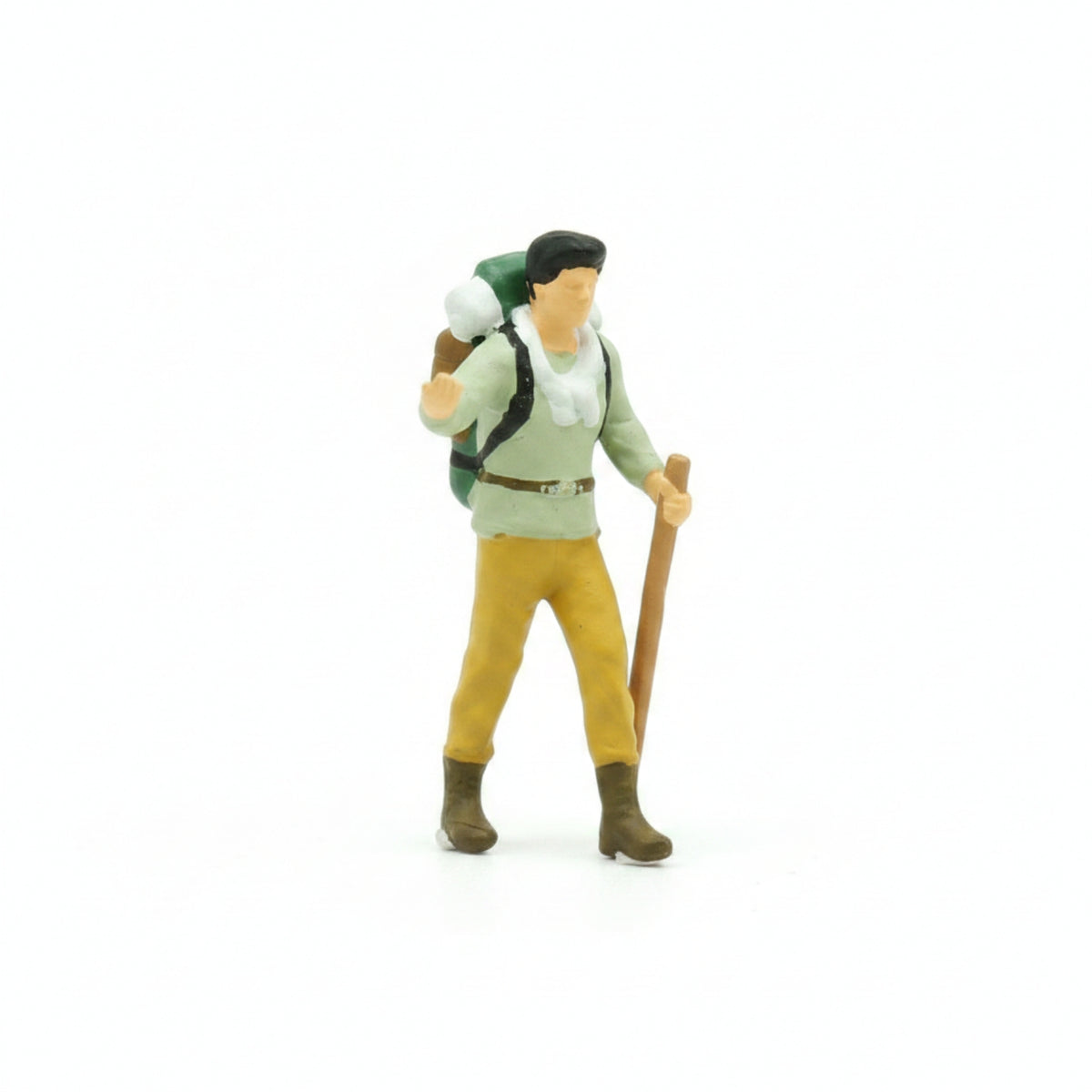 Hiker Figurine Diorama Walking Hiker Figurine for Micro-Landscape