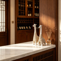 Resin Giraffe Figurine Nordic Luxury Living Room Entryway Desktop Decoration
